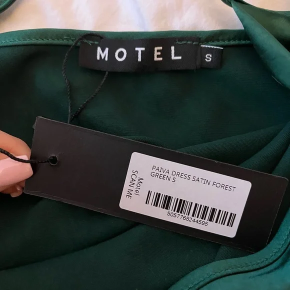 Motel Rocks Satin Dress - Picture 3 of 5